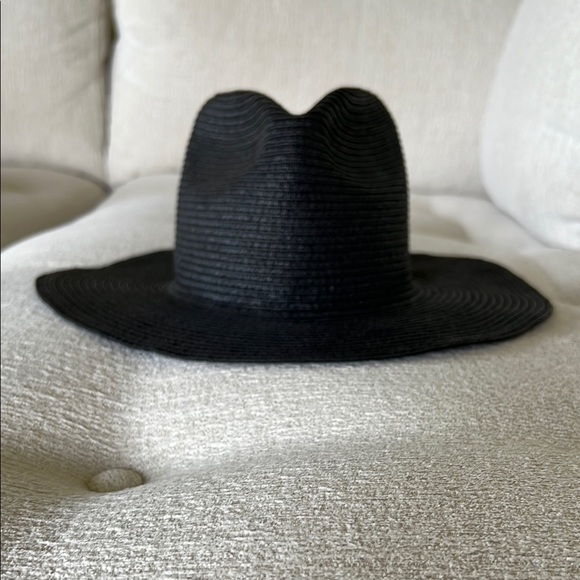 Madewell Ladies Black Fedora Hat  EUC  Size S/M main image 7
